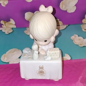 Precious Moments, 1989 My Happiness. Excellent Condition.